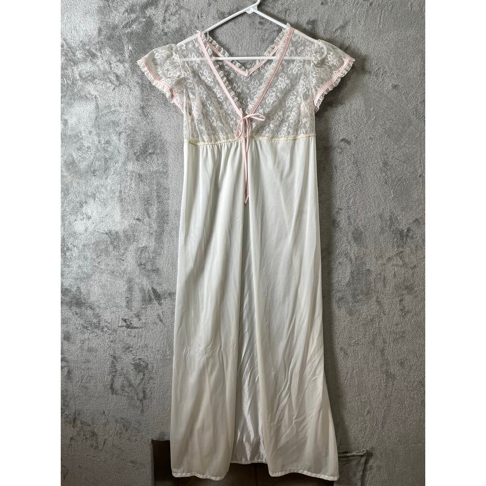 Vintage Lace Nightgown Dainty Ivory Pink‎ Sheer Cottagecore Romantic Milkmaid SM